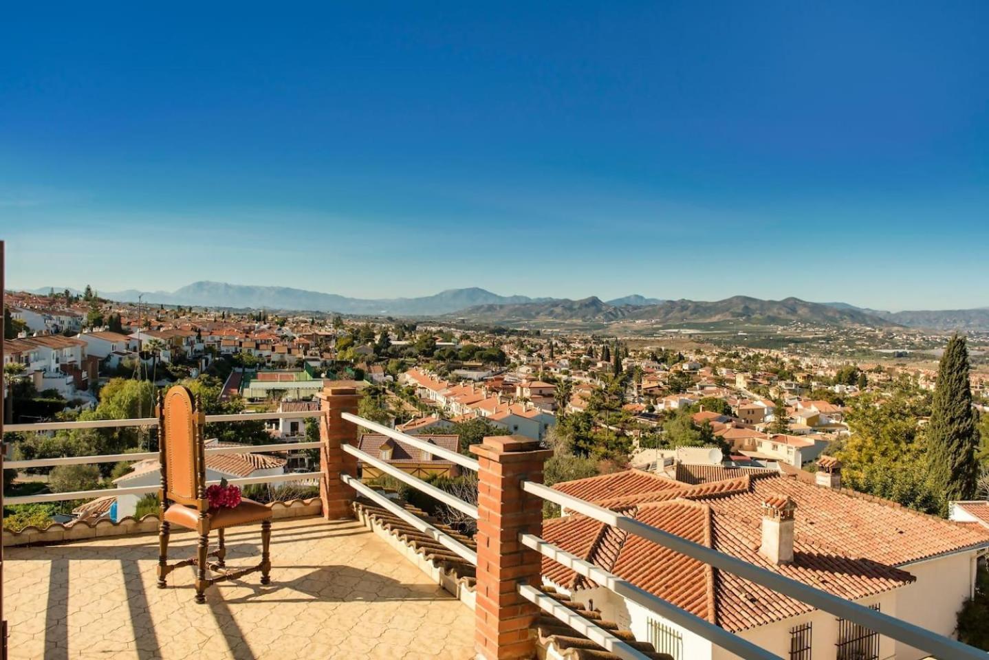 Villa Peralta, Heated And Private Pool ,Near Beach And Golf ! Alhaurín de la Torre Exterior photo